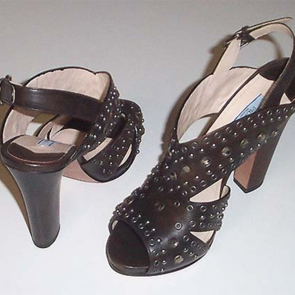 NEW PRADA Vitello crystals studs sandals 40.5 - Picture 3 of 6